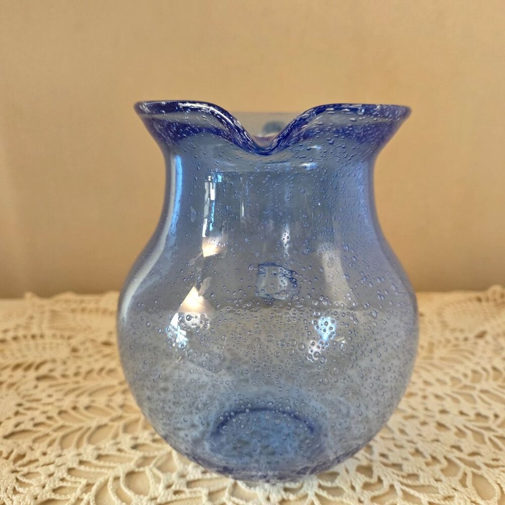 Vintage Cobalt Handblown Bubble Glass Pitcher With Clear Applied Handle - Picture 12 of 16